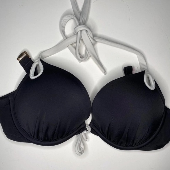Victoria’s Secret Bikini Top Push Up - Picture 1 of 3